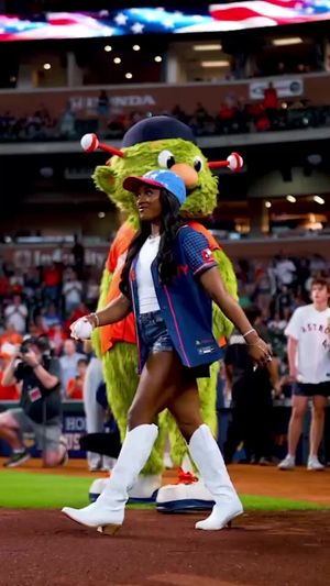 Video post by @onherturf on TikTok