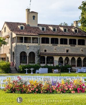 Image post by @deeringestate on Instagram