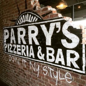 Image post by @parryspizza on Instagram