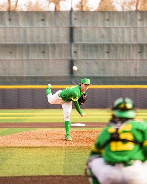 Image post by @oregonbaseball on Instagram
