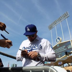 Image post by @losdodgers on Instagram