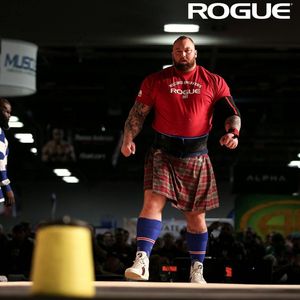 Image post by @roguefitness on Instagram