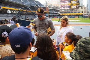 Image post by @padres on Twitter