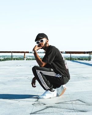 Image post by @keniashoots on Instagram