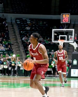 Image post by @tumbbhoops on Instagram