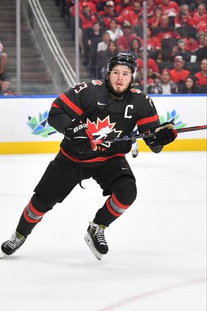 Image post by @AnaheimDucks on Twitter