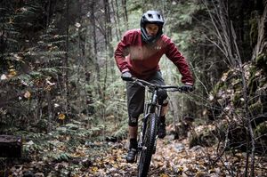 Image post by @foxmtb on Instagram