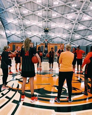 Image post by @bella_alarie on Instagram