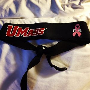 Image post by @umasssoftball on Instagram