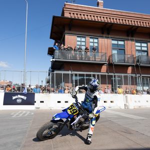 Image post by @americanflattrack on Instagram