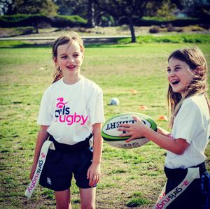 Image post by @girlsrugbysocal on Instagram