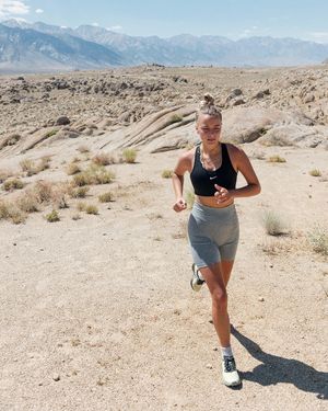 Image post by @nikela on Instagram