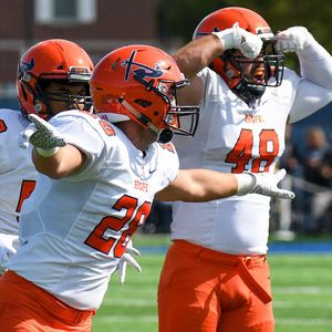 Image post by @hopecollegefb on Instagram
