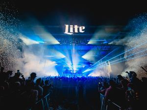 Image post by @summerfest on Instagram