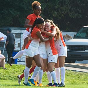 Image post by @fullertonwsoc on Instagram