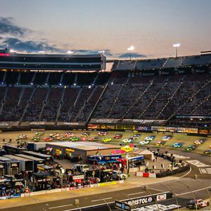 Image post by @dailydownforce on Twitter