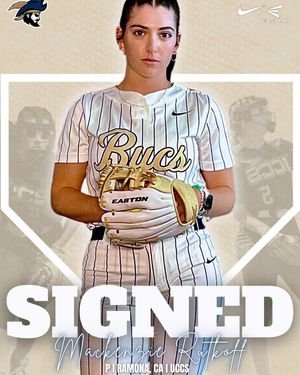 Image post by @csubucssoftball on Instagram