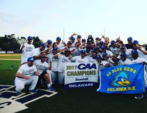 Image post by @udbluehens on Instagram