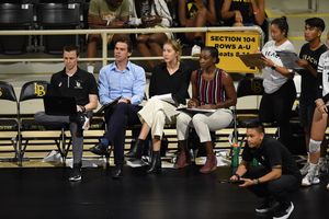 Image post by @lbsuwvb on Instagram