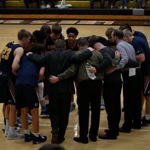 Image post by @lneaglehoops on Instagram