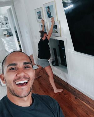 Image post by @therealcarlospena on Instagram