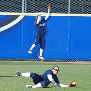 Image post by @usdsoftball on Instagram