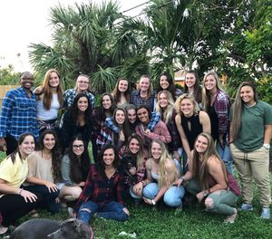 Image post by @fausoftball on Instagram