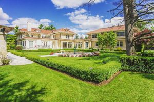 Image post by @christiesrealestate on Instagram