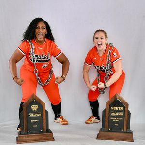 Image post by @gocamelssoftball on Instagram
