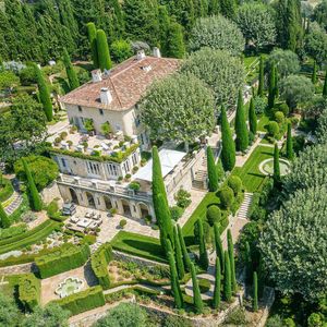 Image post by @christiesrealestate on Instagram