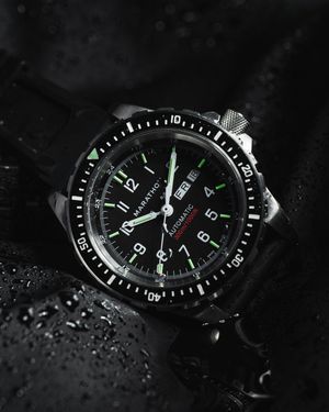 Image post by @marathonwatch on Instagram