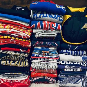 Image post by @kc.vintageflea on Instagram