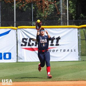 Image post by @usasoftball on Instagram