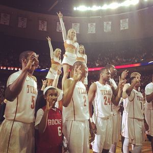 Image post by @longhornnetwork on Instagram