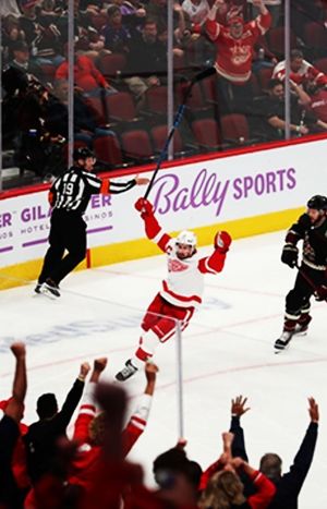 Video post by @fading_sun_photos on Instagram