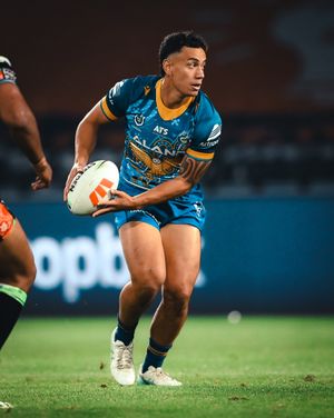 Image post by @theparraeels on Instagram