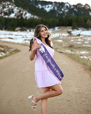 Image post by @alliebrakelphotography on Instagram