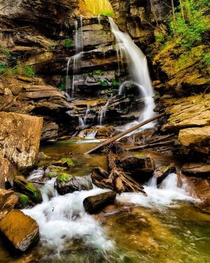 Image post by @JustinPotterPhotography on Facebook