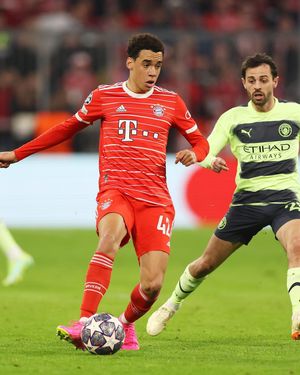 Image post by @fcbayern on Instagram