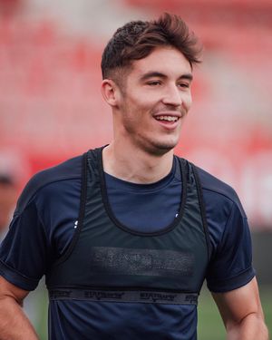 Image post by @gironafc on Instagram