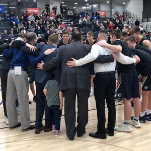 Image post by @lneaglehoops on Instagram