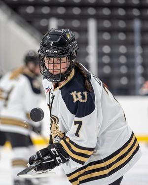 Image post by @lu_whockey on Instagram
