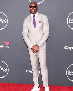 Image post by @terrellowens on Instagram