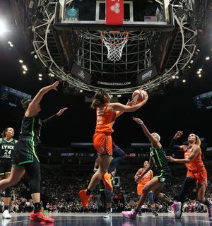 Image post by @veronicaab22 on Instagram