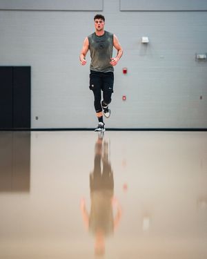 Image post by @WakeMBB on Twitter