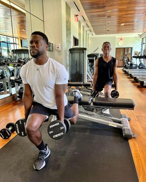 Image post by @kevinhart4real on Instagram