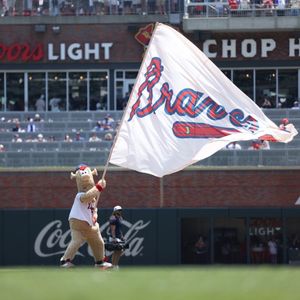 Image post by @blooperbraves on Instagram