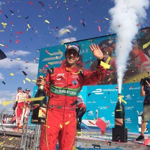 Image post by @lucasdigrassi on Instagram