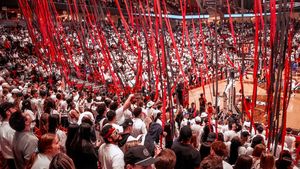 Image post by @raiderriot on Instagram