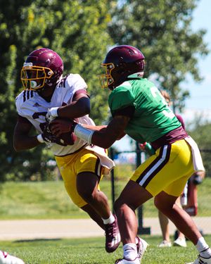 Image post by @CMU_Football on Twitter